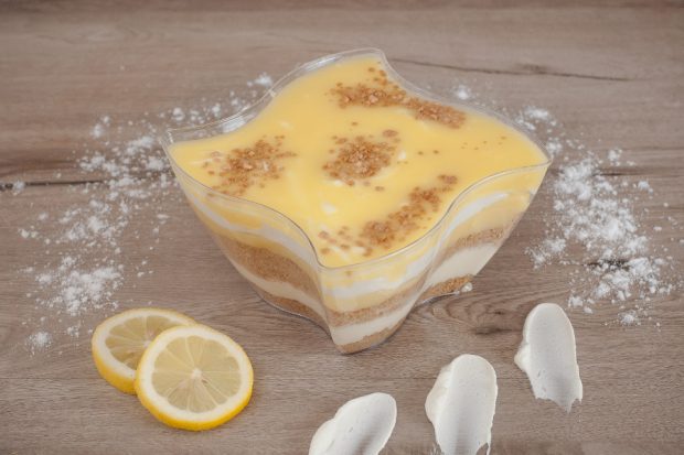Middle lemon pie