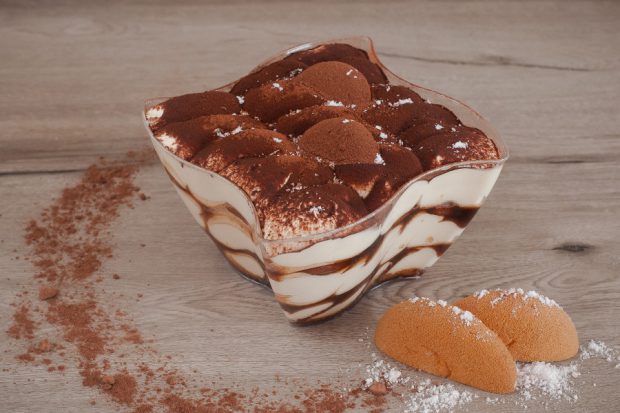 Middle tiramisu