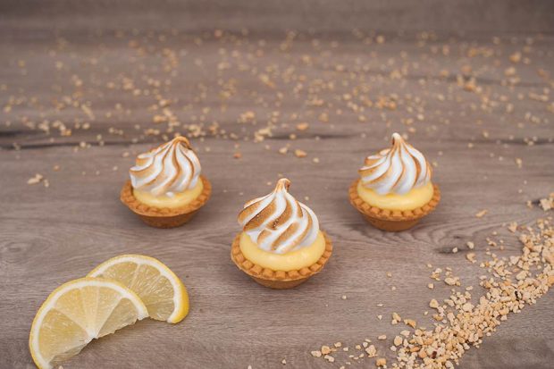 Tart lemon mini