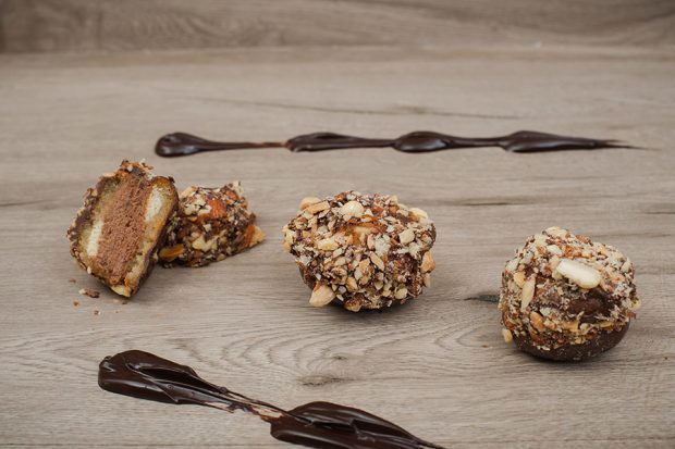 Truffle peanut mini