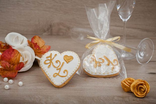 Wedding cookie heart