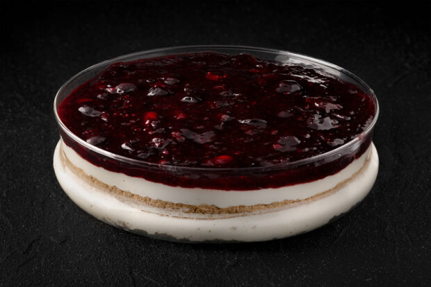 Pyrex cheese cake strawberry