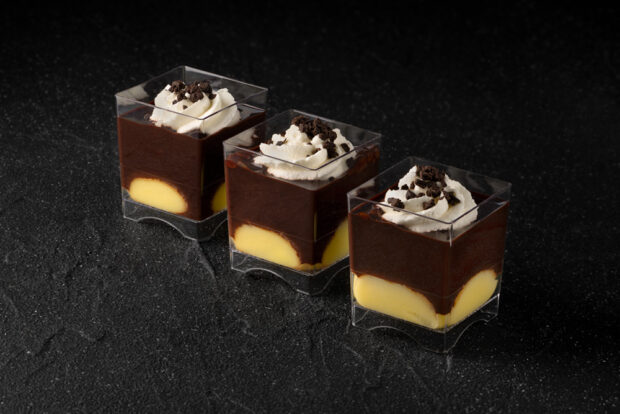Profiteroles shot