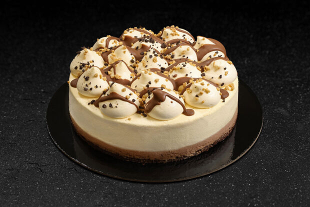 Caramel ice cream cake