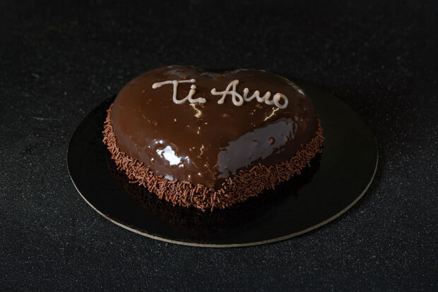 Ferrero heart cake